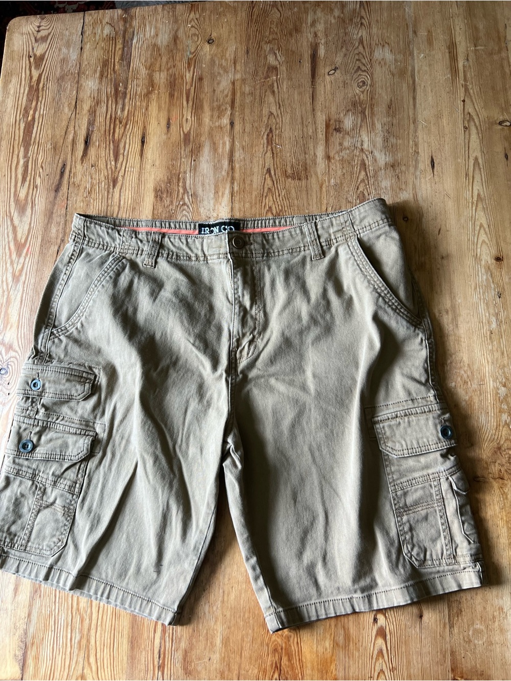 Men's Tan Cargo Shorts with Utility Pockets
